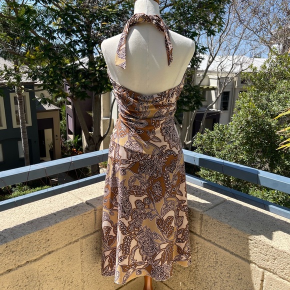 Y2K Style Halter Neck Floral Dress - Picture 4 of 6